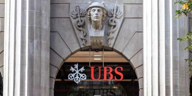 Credit Suisse soll mit der UBS fusioniert werden   